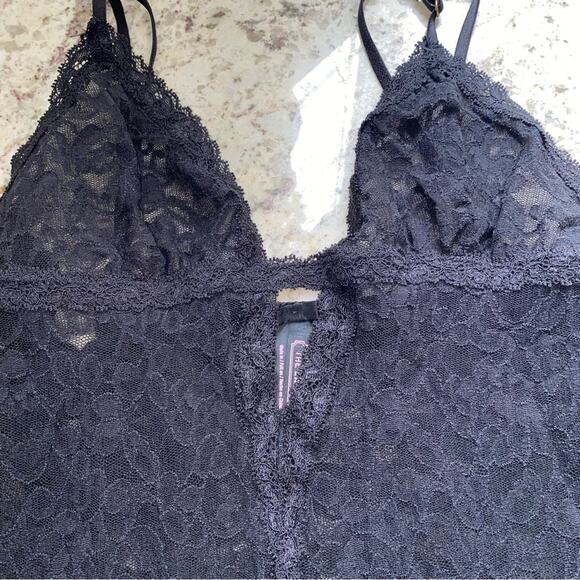 Victorias Secret The Lacy Teddy Camisole Chemise Slip Nightie Small NWOT - Picture 5 of 11